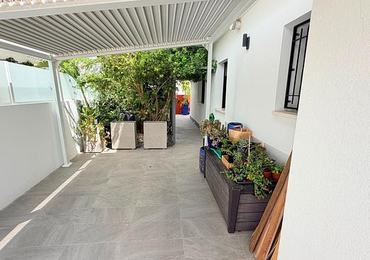Villa in Los Montesinos