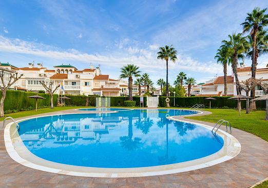 Apartment in Orihuela Costa