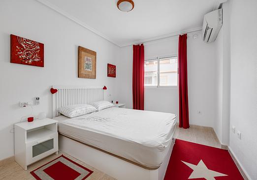 Apartment in Orihuela Costa