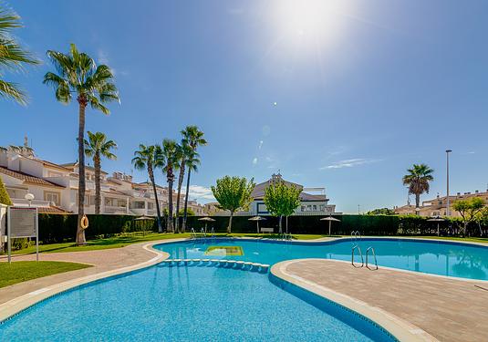 Apartment in Orihuela Costa