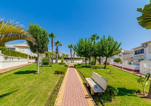 Apartment in Orihuela Costa