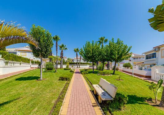 Apartment in Orihuela Costa
