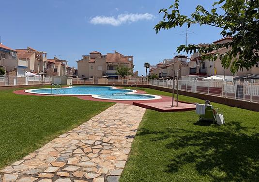 Bungalow in Orihuela Costa
