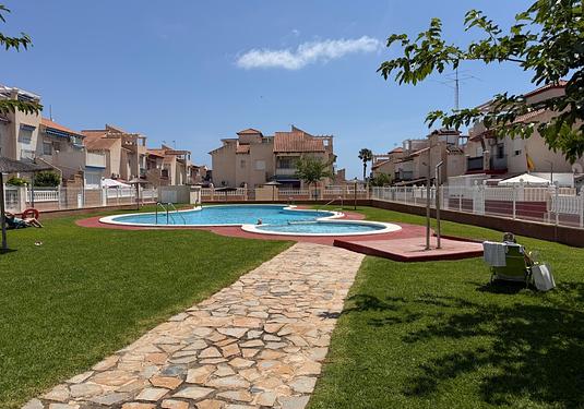 Bungalow in Orihuela Costa