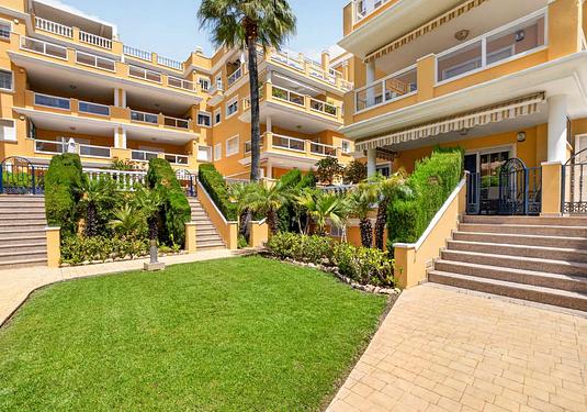 Apartment in Cabo Roig