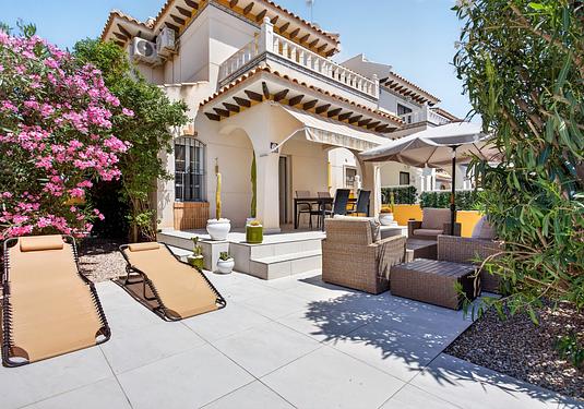 Villa in Orihuela Costa