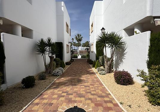 Apartment in Orihuela Costa