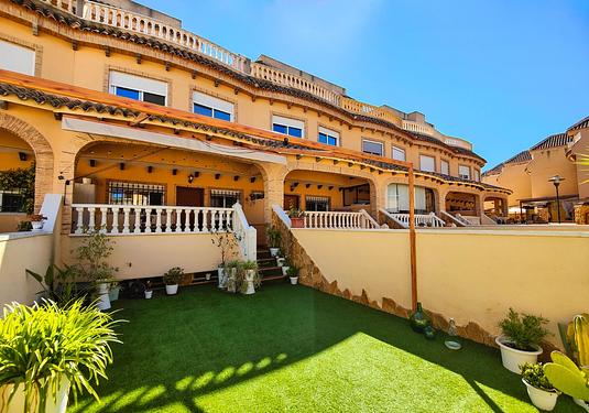 Town house in Guardamar del Segura