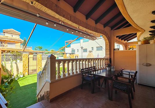 Town house in Guardamar del Segura