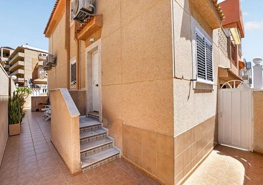 Town house in Torrevieja