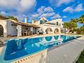 Villa in Calvia