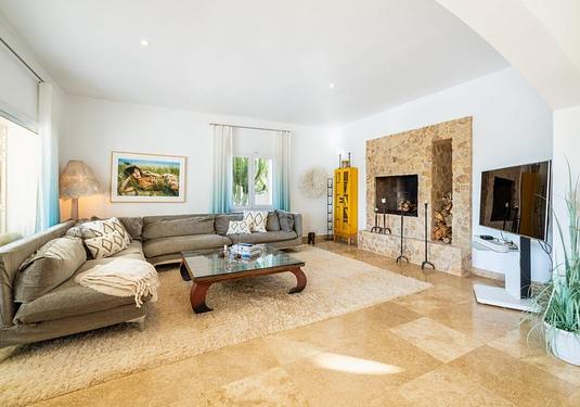 Villa in Calvia