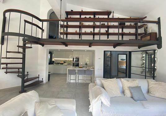 Villa in Calvia