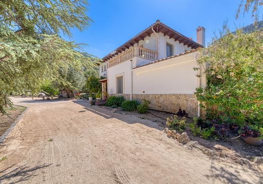 Villa in Esporlas