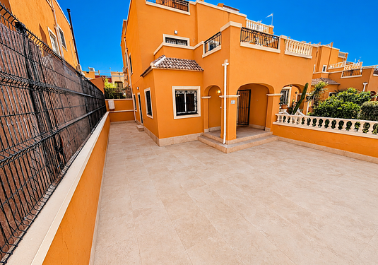 Villa in Orihuela Costa