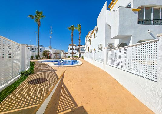 Apartment in Vistabella Golf Entre Naranjos