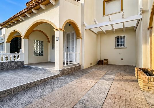 Town house in Orihuela Costa