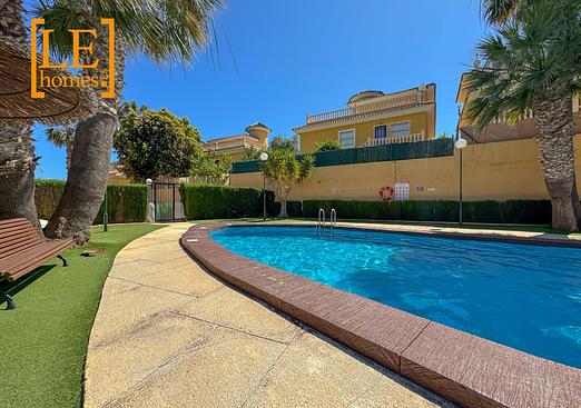 Bungalow in Orihuela Costa