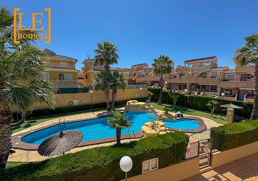 Bungalow in Orihuela Costa