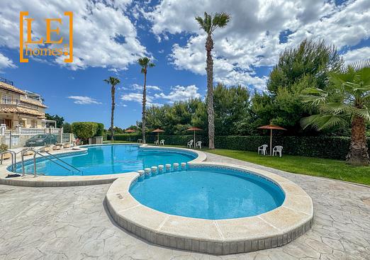 Semi detached in Orihuela Costa