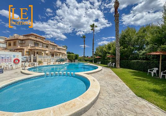 Semi detached in Orihuela Costa
