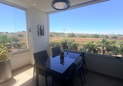 Apartment in Los Altos