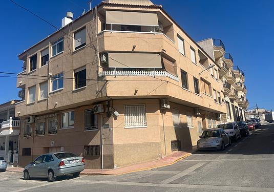 Apartment in Benijofar
