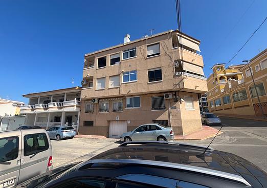 Apartment in Benijofar