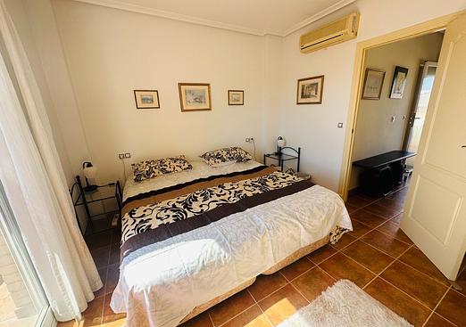 Town house in Jacarilla