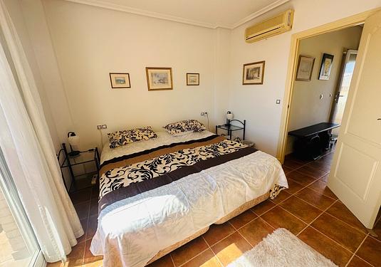 Town house in Jacarilla