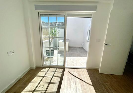 Town house in Daya Vieja