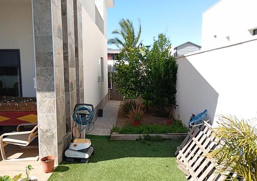 Villa in Daya Nueva