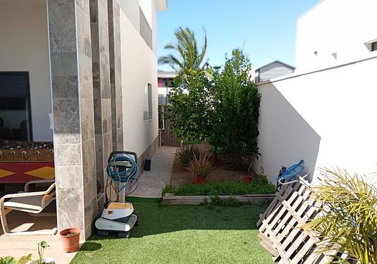 Villa in Daya Nueva