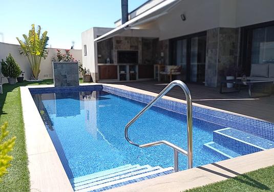 Villa in Daya Nueva