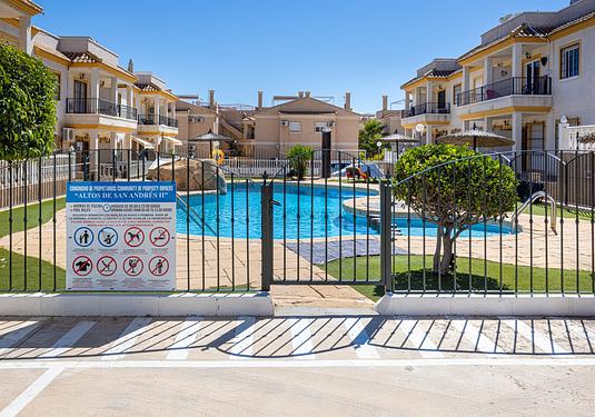 Apartment in Algorfa
