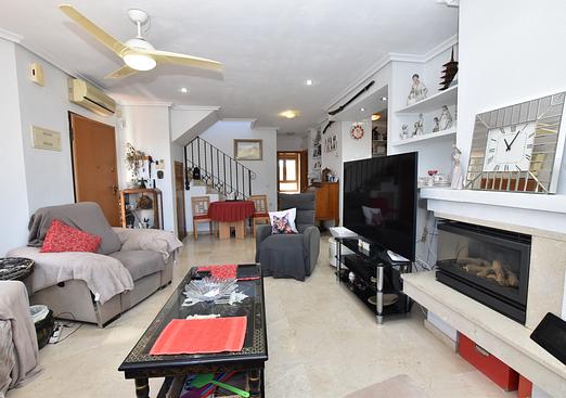 Villa in Algorfa