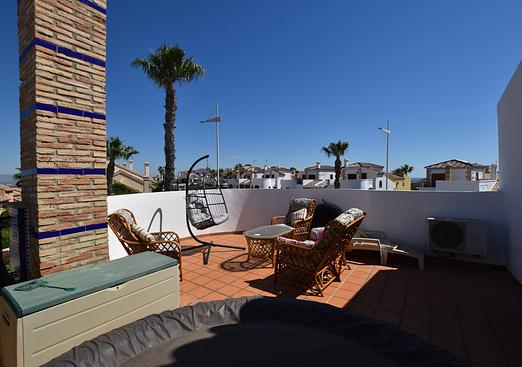 Villa in Algorfa