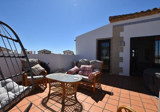 Villa in Algorfa