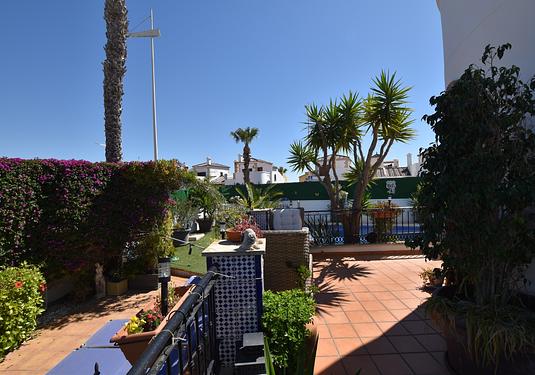 Villa in Algorfa