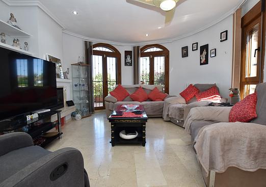 Villa in Algorfa
