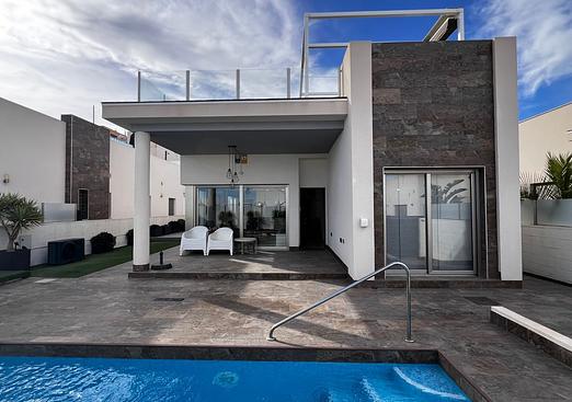 Villa in Orihuela Costa