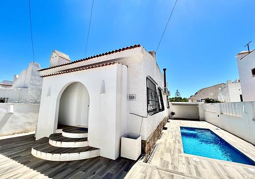 Villa in Villamartin