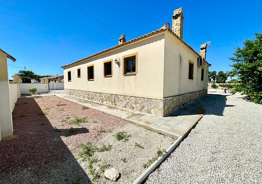 Villa in Catral