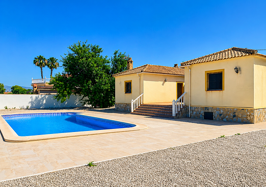 Villa in Catral