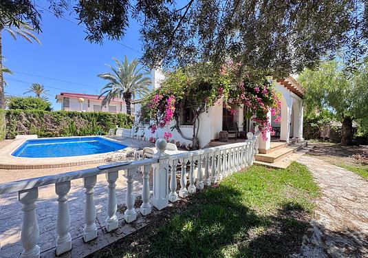 Villa in Orihuela Costa