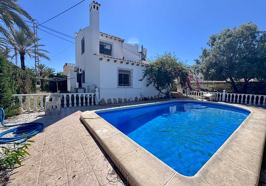 Villa in Orihuela Costa