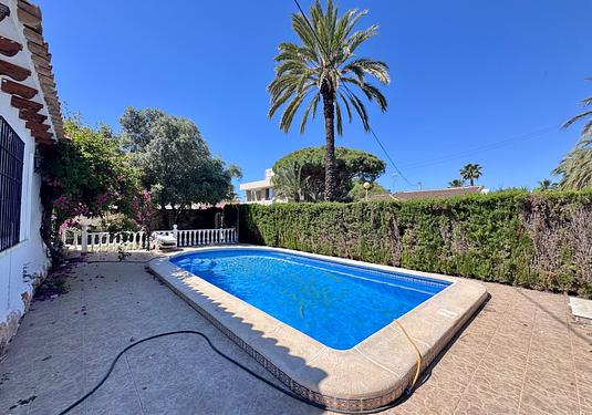 Villa in Orihuela Costa