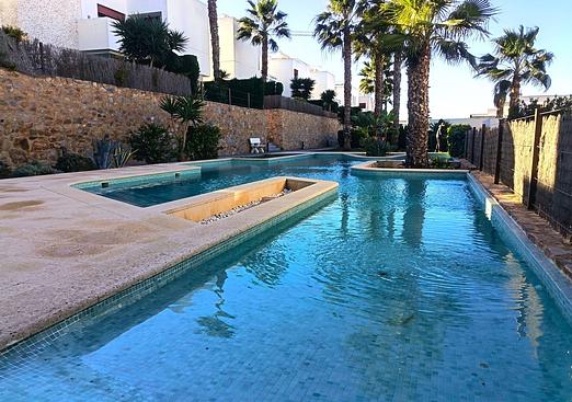 Apartment in Algorfa