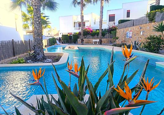 Apartment in Algorfa