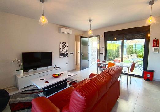 Apartment in Algorfa